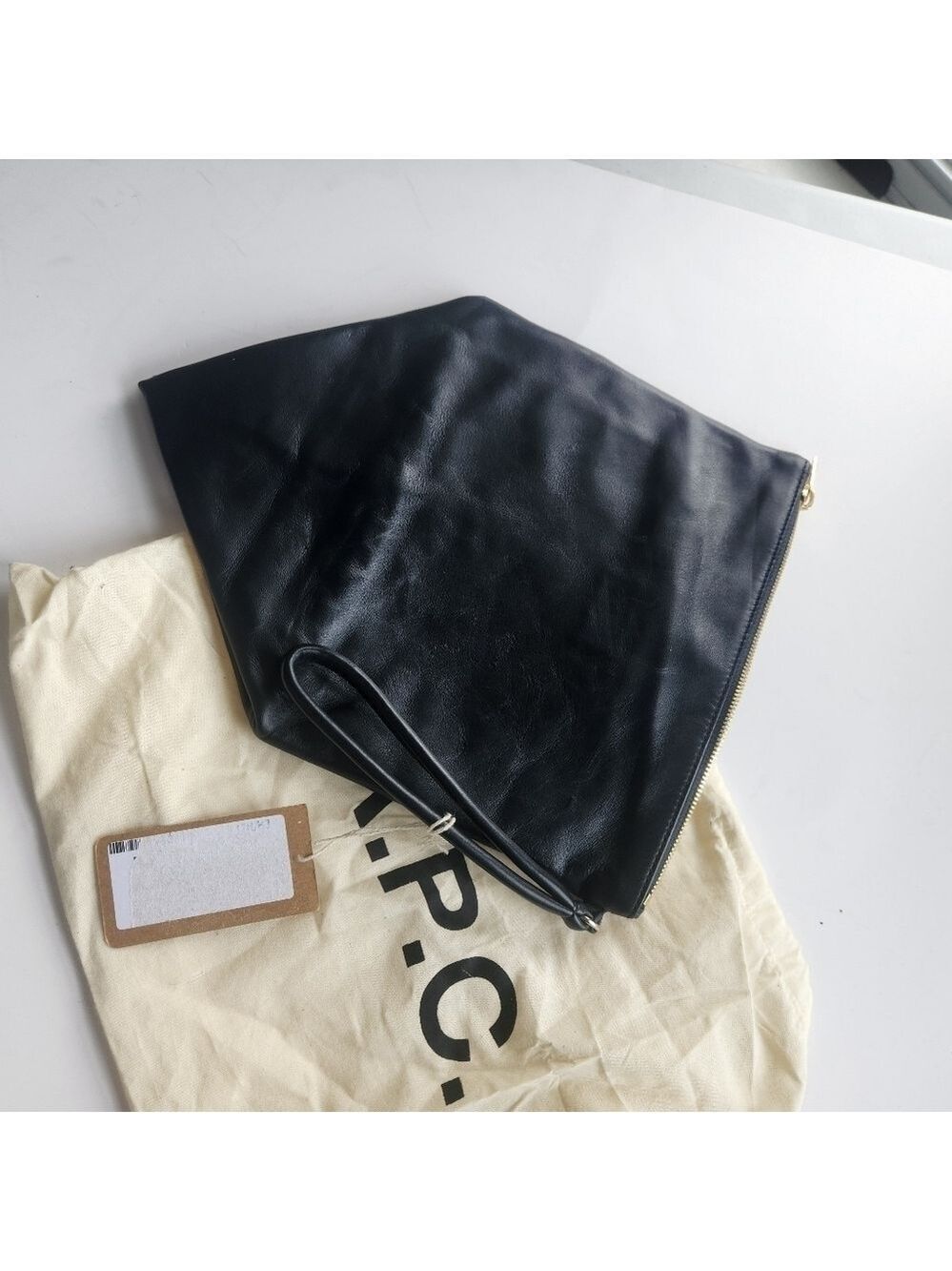 A.P.C. Navy Suzanne Pyramid Clutch BNWT with scratches - Picture 9 of 10